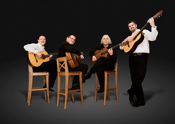 �t�p�n Rak a PF Guitar Quartet 